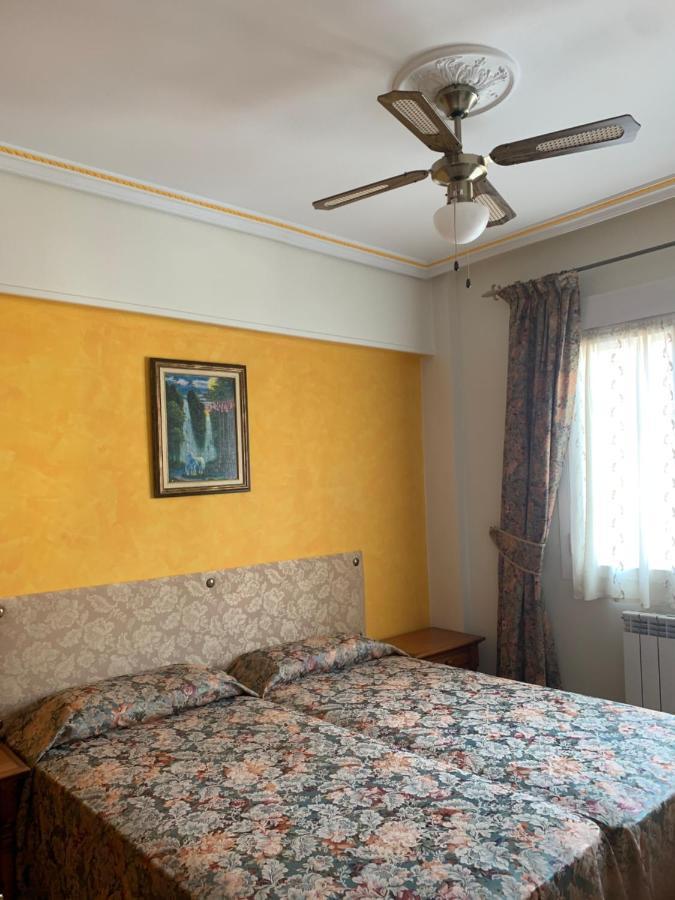 Piso Centrico En Irun Appartement Buitenkant foto